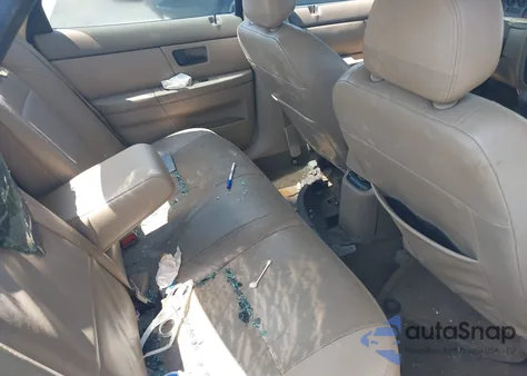 2004 Ford Taurus Ses z USA, uszkodzony, nr VIN 1FAFP55S94A209501